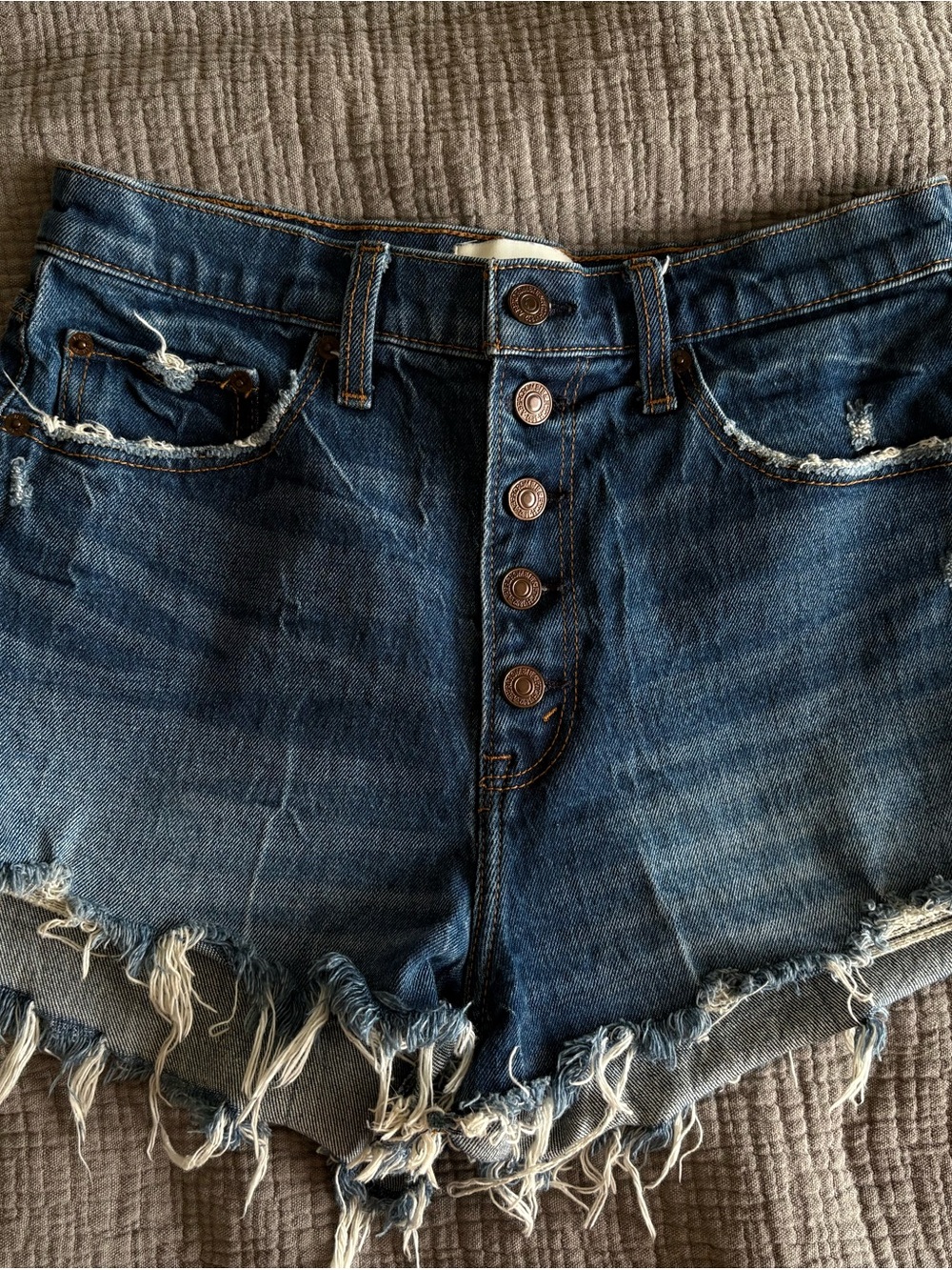 Abercrombie & Fitch High-Rise Mom Shorts — Dark Blue , Size 27